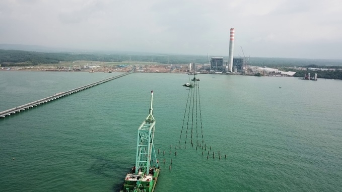 インドネシア 火力発電所(100万kw×2基) 取排水管工事