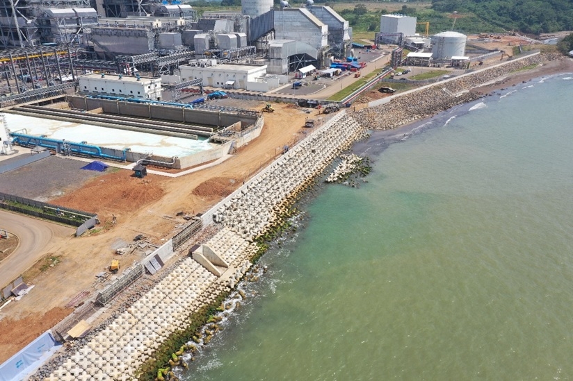 インドネシア 火力発電所(100万kw×2基) 取排水管工事