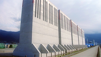 三島川之江港金子地区防波堤(西)工事
